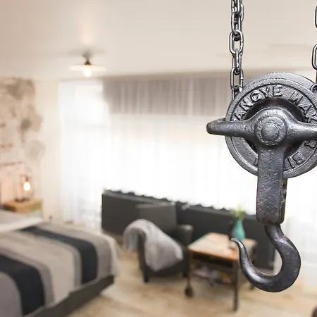 Mini Loft אגר
